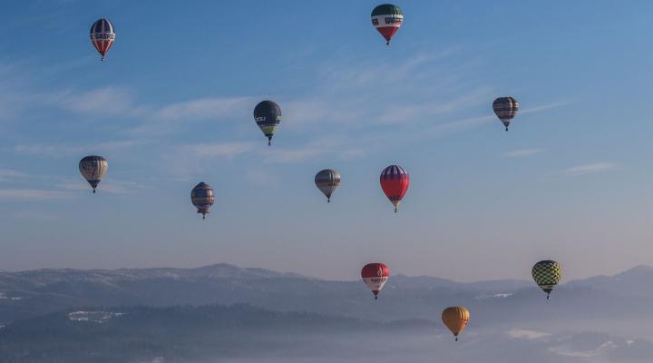 Balony w locie (fot. Komisja Balonowa Aeroklubu Polskiego)