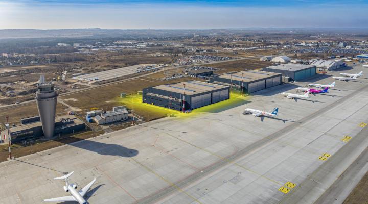 Port Lotniczy Katowice - strefa MRO z zaznaczonym czwartym hangarem (fot. Katowice Airport)