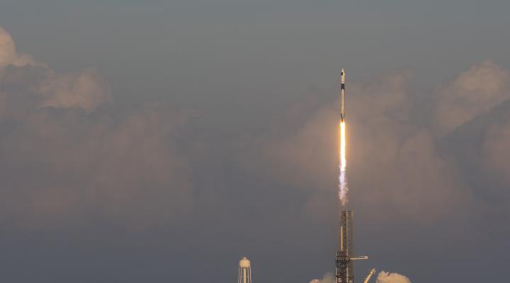 Start rakiety Falcon 9 (fot. SpaceX)