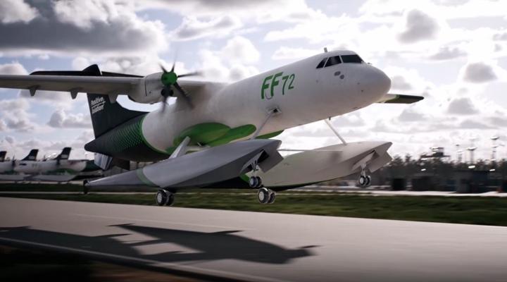 FF72 - samolot gaśniczy firmy Positive Aviation (fot. Positive Aviation)