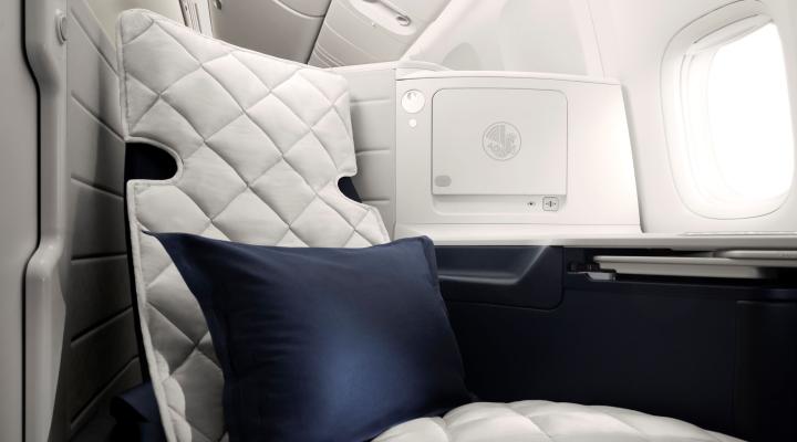 Nakładka na fotel Klasa Biznes Air France (fot. Air France)