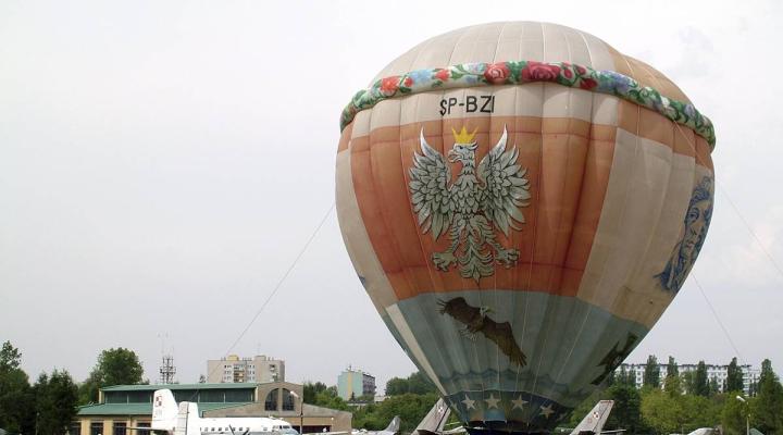 Balon na ogrzane powietrze Kościuszko w Muzeum Wojska Polskiego (fot. Balonowa Strona Nieba)
