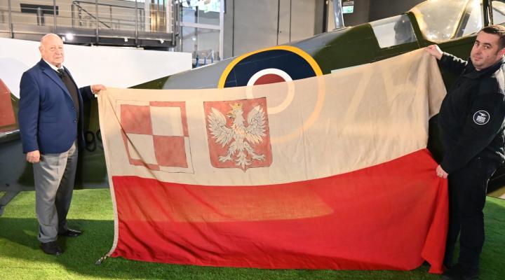 Dzień Flagi w Muzeum Lotnictwa Polskiego (fot. Muzeum Lotnictwa Polskiego)