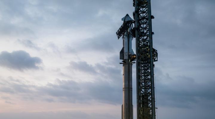 Rakieta Starship firmy SpaceX gotowa do 9. lotu testowego (fot. SpaceX, Platforma X)