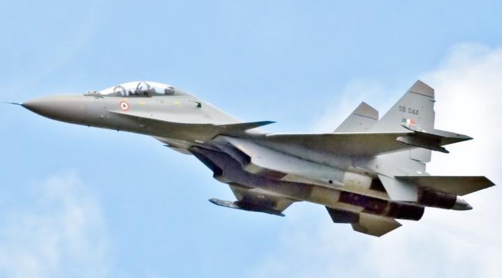 Su-30 indyjskich Sił Powietrznych (fot. Shot by g4sp, Edited by diego_pmc, CC BY-SA 2.0, Wikimedia Commons)