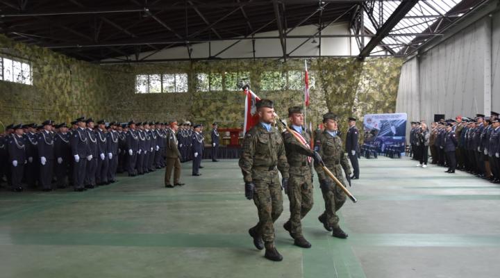Uroczyste obchody święta 42. Bazy Lotnictwa Szkolnego w Radomiu, fot. gov_pl
