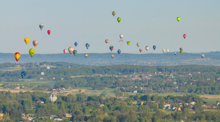 XXV Górskie Zawody Balonowe w Krośnie oraz Balonowe Przedmistrzostwa Świata 2025 (fot. From the Sky)