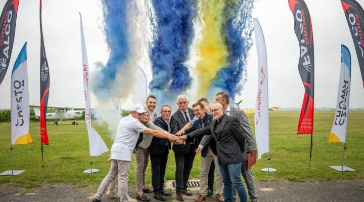 AirShow Rudniki 2025 - konferencja na lotnisku Rudniki (fot. Aeroklub Częstochowski)