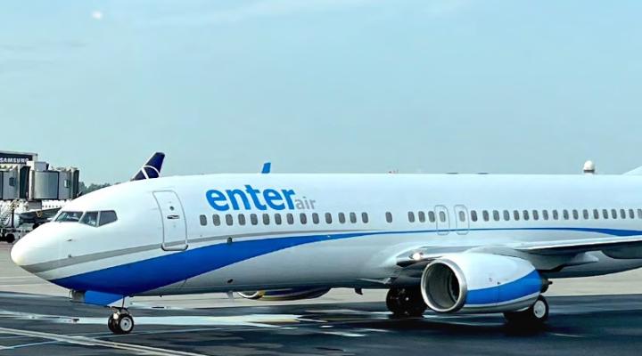 B738 (SP-ESM) należący do Enter Air (fot. Enter Air)