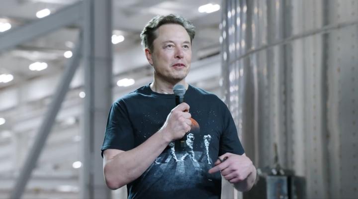 Elon Musk przedstawia plan SpaceX dotyczący dotarcia na Marsa (fot. SpaceX)