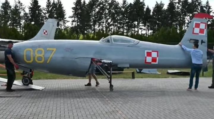 Jak-23 nb. 087 po renowacji (fot. Muzeum Sił Powietrznych w Dęblinie)