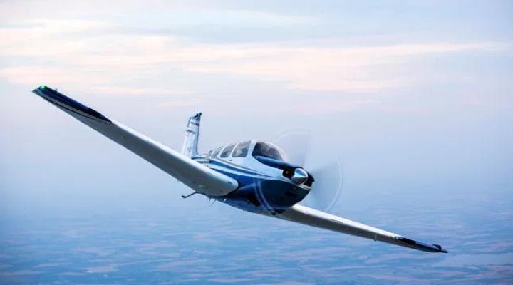 Beechcraft Bonanza G36, fot. planeandpilotmagazine