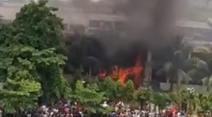 Katastrofa Chengdu F-7 w Bangladeszu, fot. somoynews