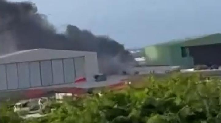 Miejsce katastrofy śmigłowca w Mogadiszu (fot. kadr z filmu OSINTdefender, platforma X)
