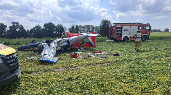 Miejsce wypadku samolotu Bristell w gminie Ząbkowice Śląskie (fot. KPP w Ząbkowicach Śląskich)