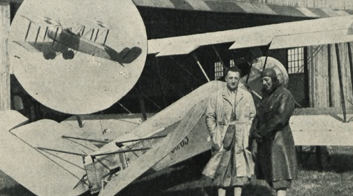 Hanriot H-28 z usterzeniem motylkowym. Po lewej konstruktor inż. Jerzy Rudlicki, po prawej pilot Władysław Szulczewski (fot. Skrzydlata Polska, Domena publiczna, Wikimedia Commons)
