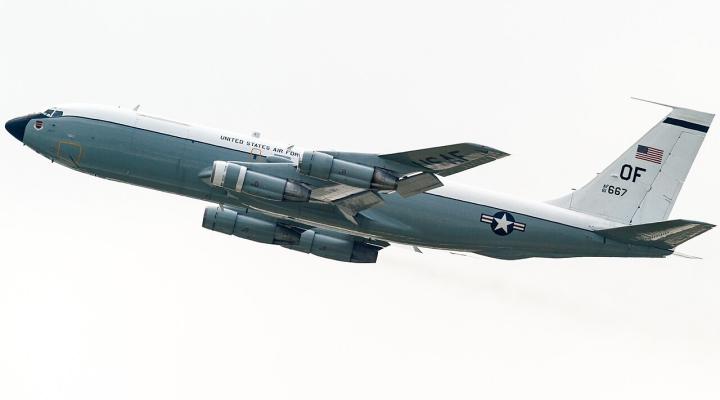 WC-135W, fot. Ken H_źródło_wikipedia