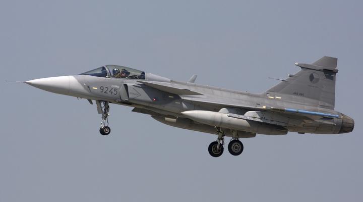JAS-39C Gripen czeskich Sił Powietrznych (fot. Chris Lofting, GFDL 1.2, Wikimedia Commons)