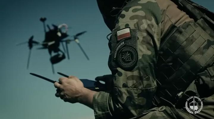 Testy systemów bezzałogowych (kadr z filmu MON na youtube.com)
