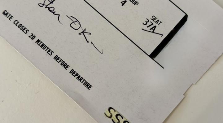 Karta pokładowa z oznaczeniem SSSS (fot. Mateusz Kieruzal)