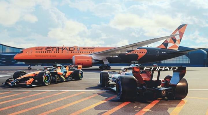 Etihad Airways oficjalnym partnerem McLaren Racing od sezonu 2026 (fot. Grafika Etihad Airways)
