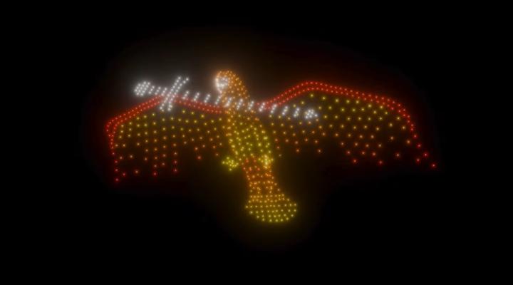 Pokaz dronowy z okazji 100-lecia Szkoły Orląt (fot. Air SHOW Radom, kadr z filmu Youtube)