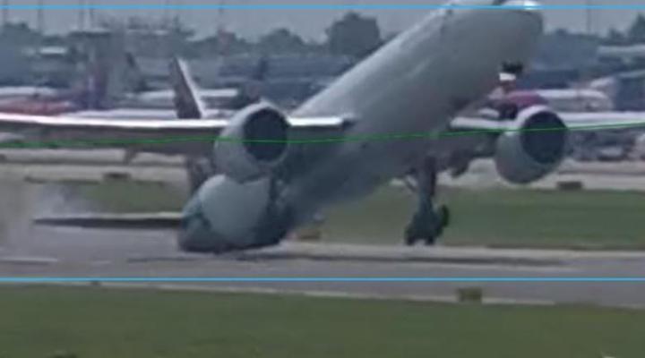 Tailstrike B777 linii Latam w Mediolanie, fot. Flight Global