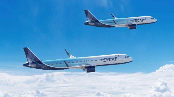 A320neo i A321neo w barwach AerCap w locie (fot. Airbus SAS 2026)