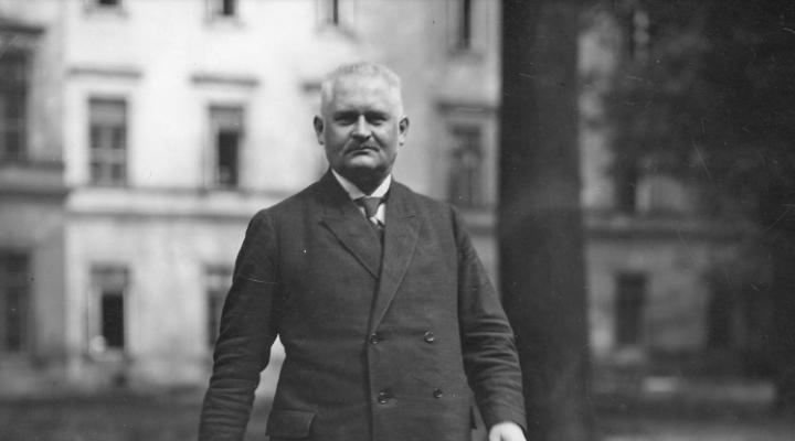 Cyryl Ratajski na fotografii z okresu międzywojennego (fot. Narodowe Archiwum Cyfrowe)