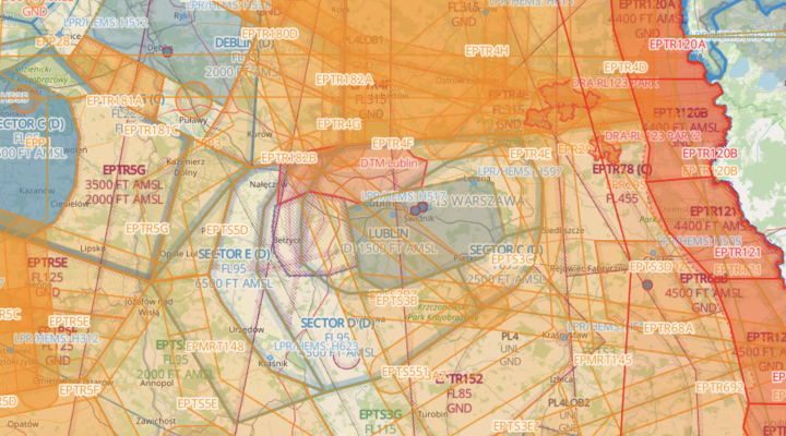 Przykład nakładających się stref w EPWW. Źródło IWB/PANSA
