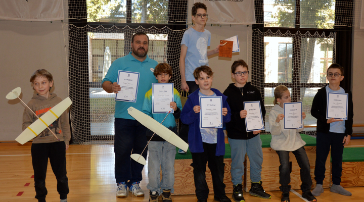 Krakowskie Zawody Modeli Halowych w kategorii F1N, fot MLP