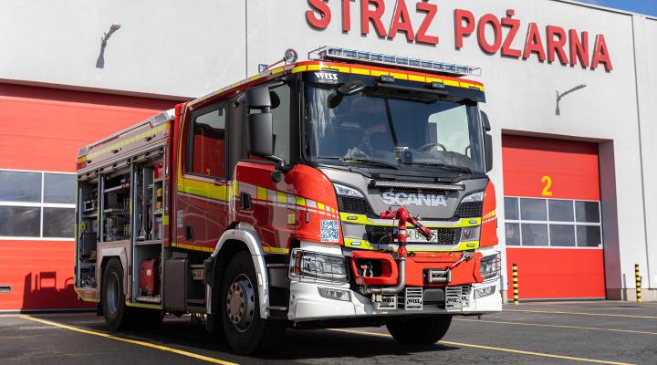 Nowoczesny wóz ratowniczo-gaśniczy na Lotnisku Rzeszów-Jasionka (fot. Port Lotniczy Rzeszów-Jasionka)