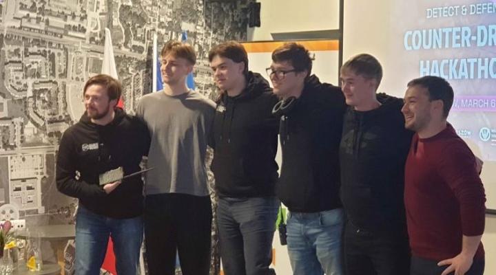 Studenci Koła Naukowego Machine Learning Politechniki Rzeszowskiej  (fot. archiwum Koła)