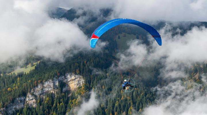 Warp 3 - skrzydło firmy Dudek Paragliders (fot. Dudek Paragliders)2