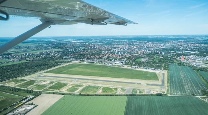 Lotnisko Gliwice - widok z samolotu (fot. gapr.pl)