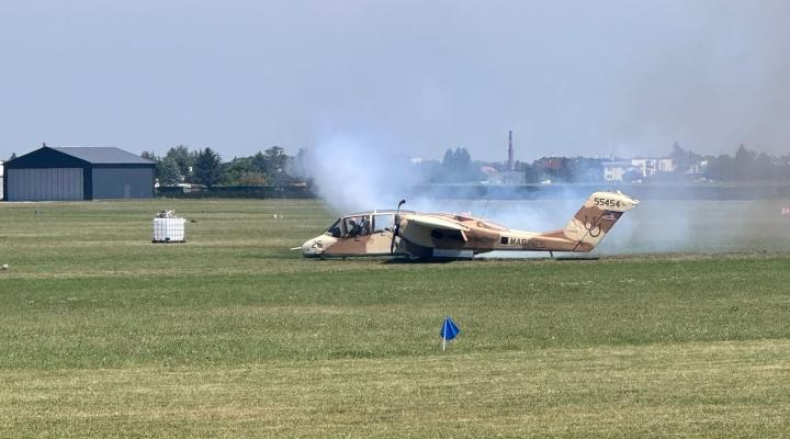 Wypadek samolotu na lotnisku w Lesznie, fot. Paweł Karelus
