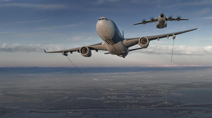 A400M i A330M w locie (fot. Airbus Defence and Space)