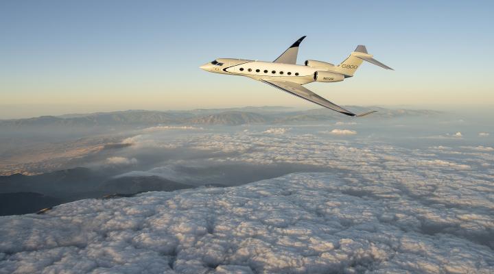Gulfstream G800 w locie (fot. Gulfstream Aerospace)