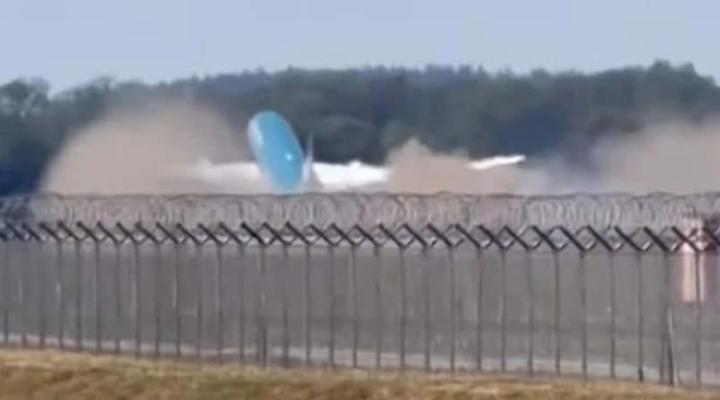 Incydent B789 Vietnam Airlines w Monachium, fot. kadr youtube