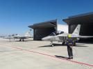 Samoloty M-346 Bielik przed hangarami (fot. por. Adrian Chudziński)