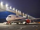 Drugi Boeing 787 na plycie lotniska