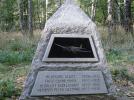 Pomnik ofiar katastrofy lotniczej - Wzgorze Bukowiec pod Szczecinem (fot. Kapitel (Praca własna)/CC0/Wikimedia Commons)