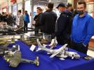 Prezentacja modeli podczas Festiwalu Modeli Kartonowych i Plastikowych w Świdniku (fot. swidnik.pl)