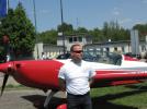 – Pilotom przydałyby się podstawy akrobacji – mówi Radosław Rumszewicz