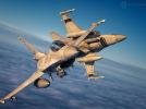 Dwa samoloty F-16 w locie - widok z bliska - rozejście (fot. Piotr Łysakowski)