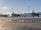 Trzy holenderskie F-35 na lotnisku w Malborku (fot. kpr. Joanna Wlazło)