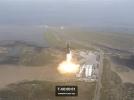 Start rakiety Super Heavy, wynoszącej statek kosmiczny Starship, z kosmodromu SpaceX w Boca Chica w Teksasie (fot.  Elon Musk, Twitter)