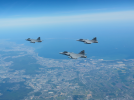 F-16 z 2 Skrzydła Lotnictwa Taktycznego w locie (fot. 31BLT)