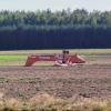 Miejsce wypadku samolotu Cessna FR172H w rejonie miejscowości Jamno (fot. Alarmowy Łowicz, facebook)
