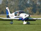 Robin DR400 Ecoflyer (fot. Huhu Uet, CC BY 3.0, Wikimedia Commons)